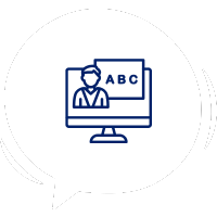 Monitor de computador mostra um homem e uma lousa escrita “ABC”, a ideia é mostrar que as aulas de inglês são personalizadas de acordo com os objetivos específicos de cada aluno.
